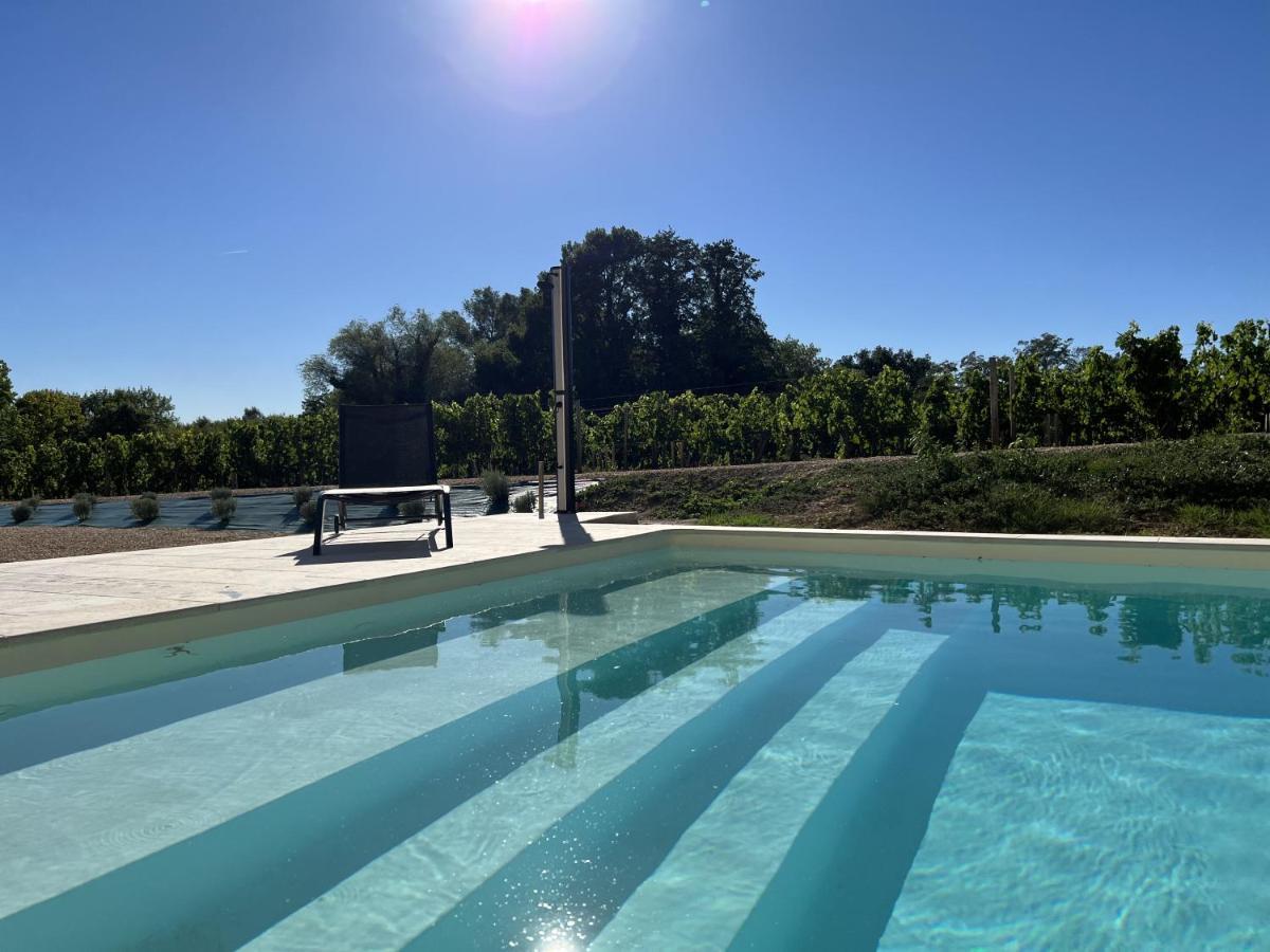 Gîte avec piscine, Château de Lescours, St-Émilion Saint-Sulpice-de-Faleyrens Exterior foto